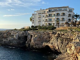 Orange Colom Seaside Apartments
