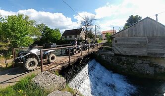Dragan’s Den Plitvice Hostel