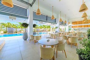 Tasia Maris Seasons Hotel - Adults Only