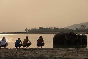 Tiger Tops Tharu Lodge