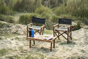 Tiger Tops Tharu Lodge