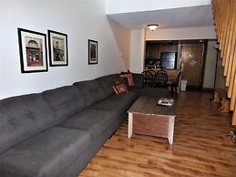 Fox Pine Lodge 3 Bed 3 Bath