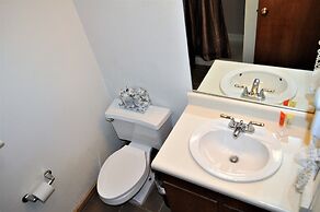 Fox Pine Lodge 3 Bed 3 Bath