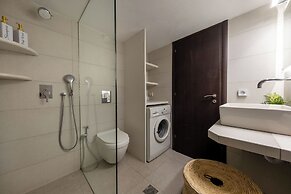 Azzurro Bianco Suites