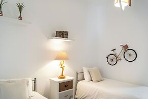 Azzurro Bianco Suites