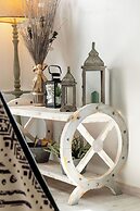 Azzurro Bianco Suites