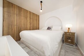 Azzurro Bianco Suites