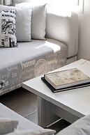 Azzurro Bianco Suites