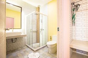 Leaves Valley Resort