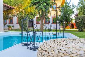 Vista Villas & Suites