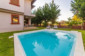 Vista Villas & Suites