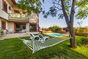 Vista Villas & Suites