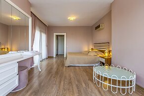 Vista Villas & Suites