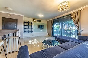 Vista Villas & Suites