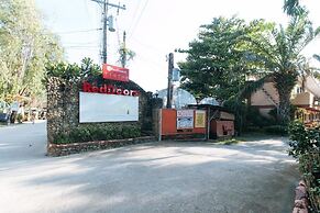 Megan's Paradisio Beach Resort