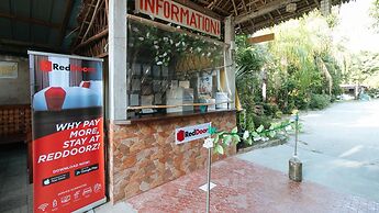 Megan's Paradisio Beach Resort