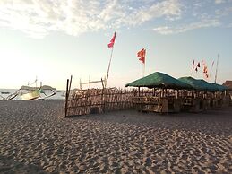 Megan's Paradisio Beach Resort