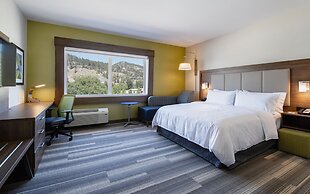 Holiday Inn Express & Suites Kelowna - East by IHG