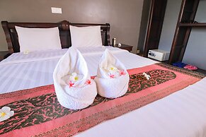 Riviera Hotel & Resort Kep