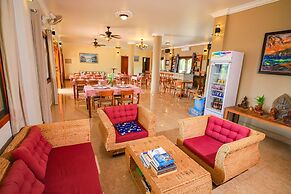 Riviera Hotel & Resort Kep