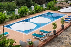 Riviera Hotel & Resort Kep