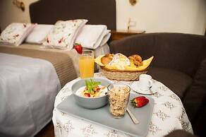 AM Collection Florence