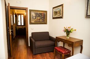 AM Collection Florence