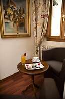 AM Collection Florence