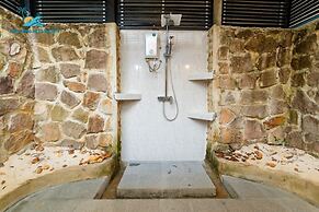 Koh Rong Hill Beach Resort