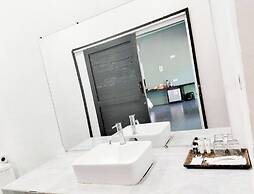 Koh Rong Hill Beach Resort