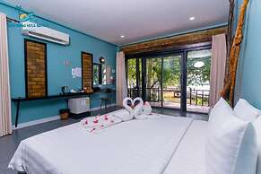 Koh Rong Hill Beach Resort