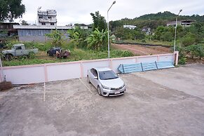 Phuruaboutique Hotel & Saunas