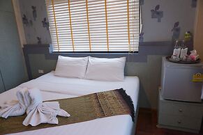 Phuruaboutique Hotel & Saunas