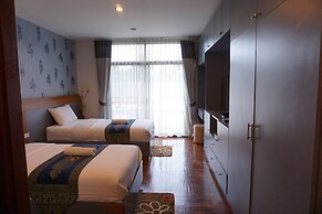 Phuruaboutique Hotel & Saunas