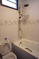 Phuruaboutique Hotel & Saunas