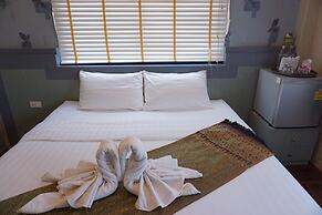 Phuruaboutique Hotel & Saunas