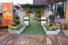 Phuruaboutique Hotel & Saunas