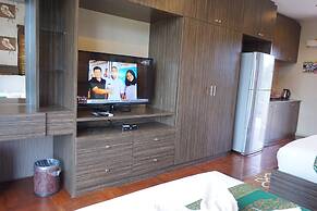 Phuruaboutique Hotel & Saunas