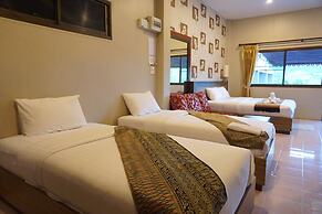 Phuruaboutique Hotel & Saunas