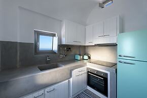 Sandy & Salty Villas