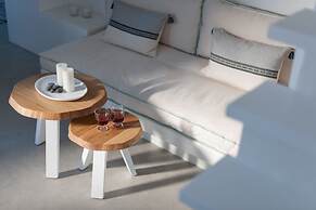 Sandy & Salty Villas