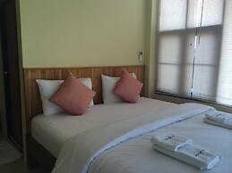 Norn Nab Dao Rimkhong