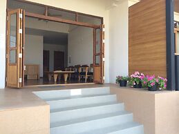 Norn Nab Dao Rimkhong