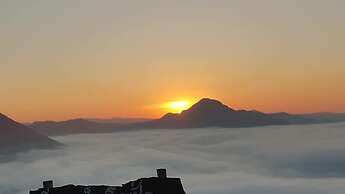 Norn Nab Dao Rimkhong