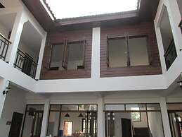 Norn Nab Dao Rimkhong