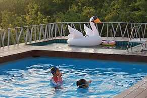 Norn Nab Dao RimPhu Resort