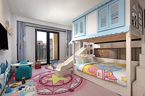 Crowne Plaza Qingdao Oriental Movie Metropolis by IHG