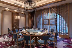 Crowne Plaza Qingdao Oriental Movie Metropolis by IHG