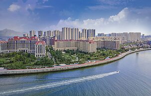 Crowne Plaza Qingdao Oriental Movie Metropolis by IHG