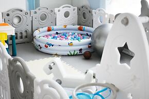 Crowne Plaza Qingdao Oriental Movie Metropolis by IHG